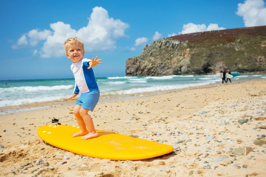 Vacances en Bretagne avec bébé : conseils pratiques + où louer à Brest