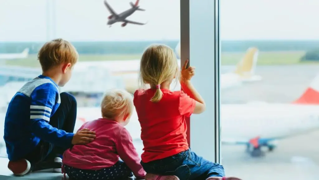 Réglementation des bagages en avion : Poussettes et sièges auto pour bébé