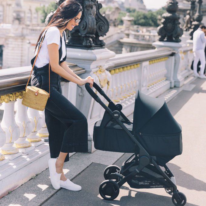 LOCATION Poussette Landau Ergobaby Metro City