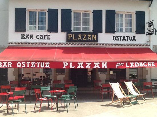Point_relais_restaurant_Plazan_Ascain_BBVM